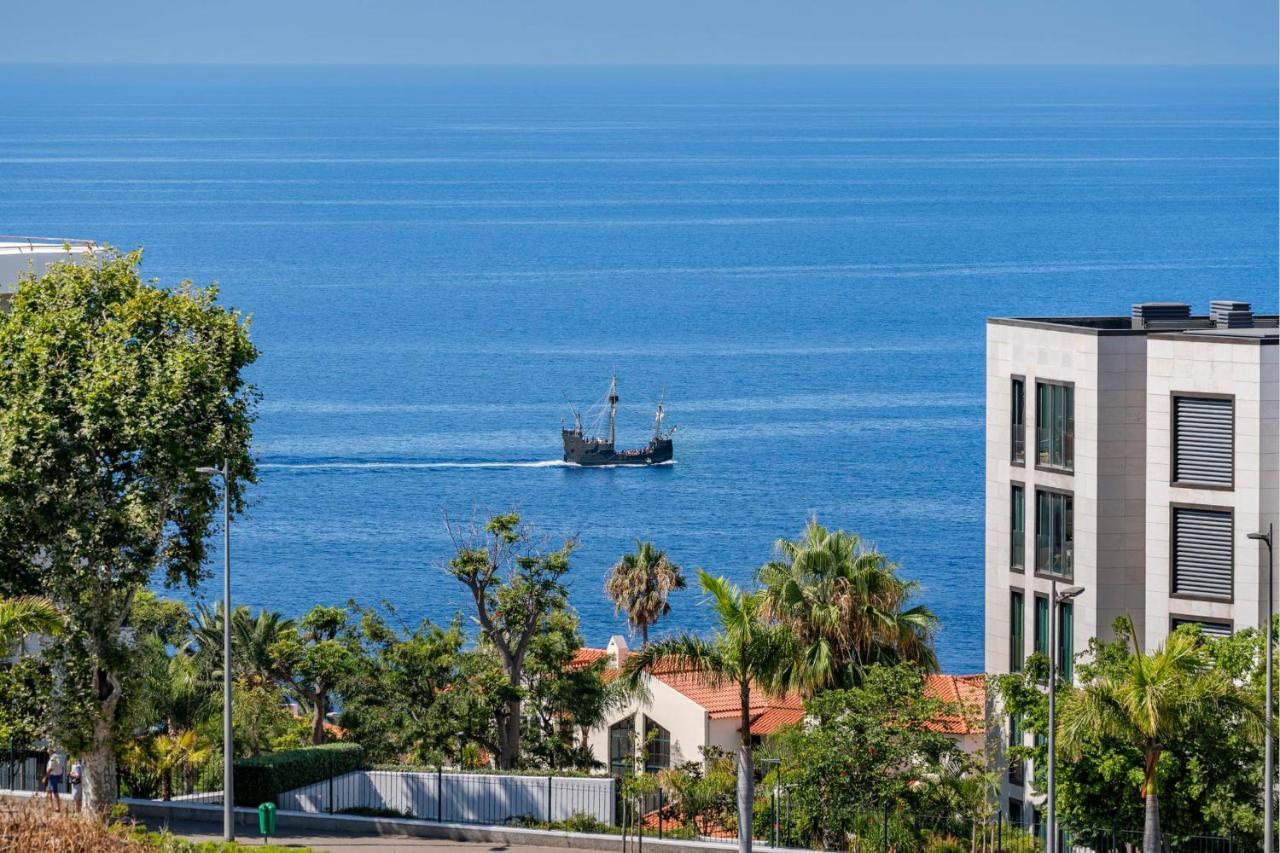 Monumental Place By An Island Apart Funchal  Exterior photo